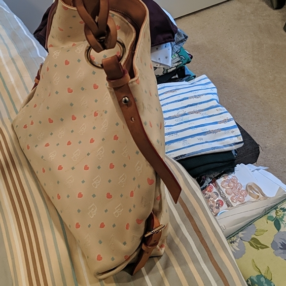 Dooney and Bourke Large Carryall - Picture 3 of 4